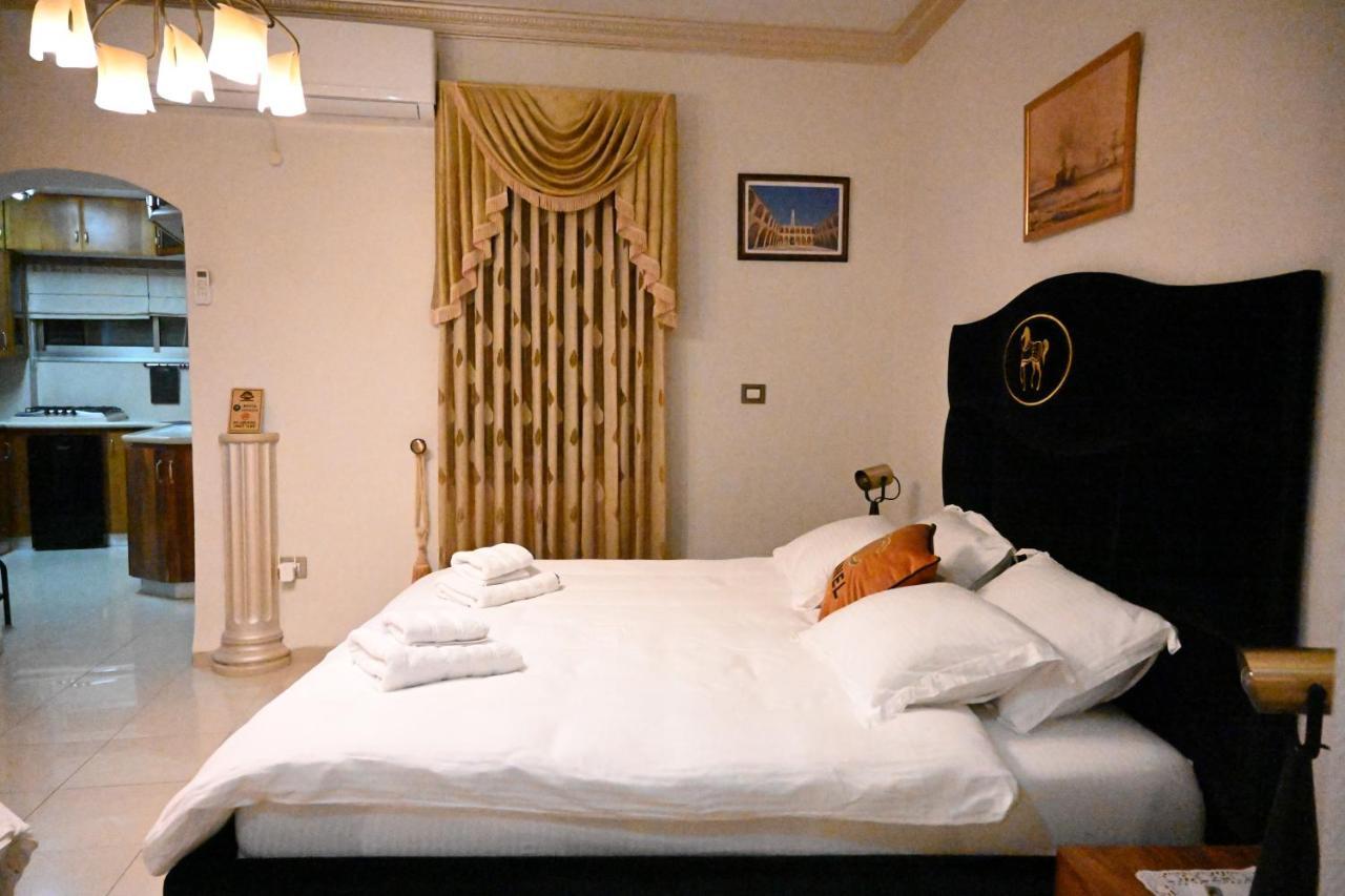 아코 The German House 아파트 호텔 외부 사진